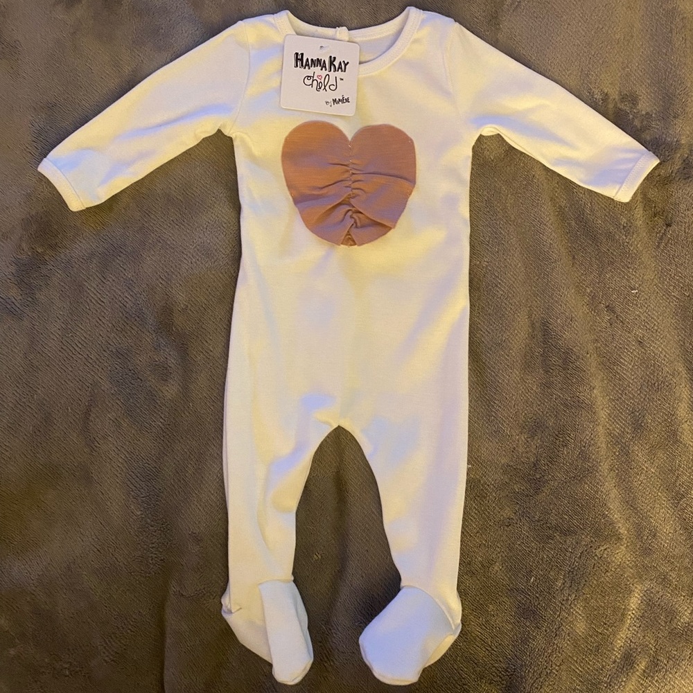 One piece outfit, NWT